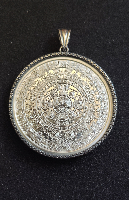 Cadendario Azteca Medalla de plata